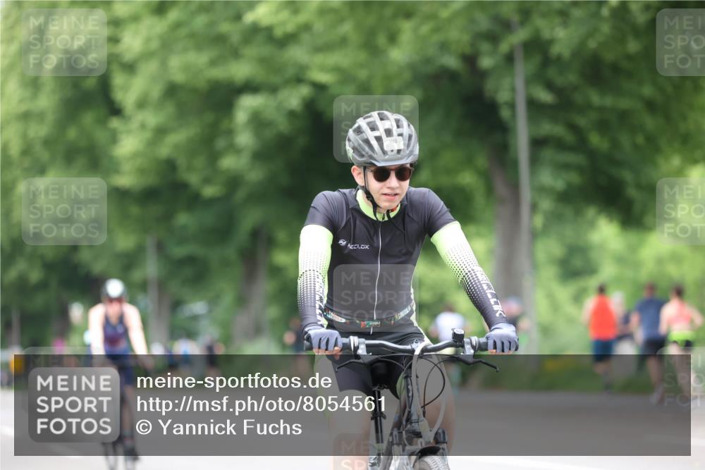 15.06.2025 - 7 Türme Triathlon Yannick Fuchs http://msf.ph/oto/8054561 15.06.2025 13:54:15 Radfahren  meine-sportfotos.de
