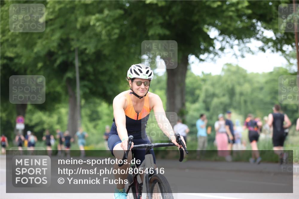 15.06.2025 - 7 Türme Triathlon Yannick Fuchs http://msf.ph/oto/8054616 15.06.2025 13:55:09 Radfahren  meine-sportfotos.de