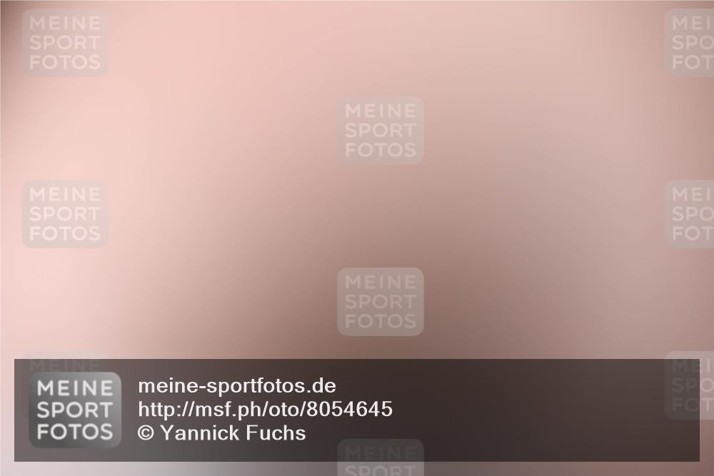 15.06.2025 - 7 Türme Triathlon Yannick Fuchs http://msf.ph/oto/8054645 15.06.2025 13:55:43 Radfahren  meine-sportfotos.de