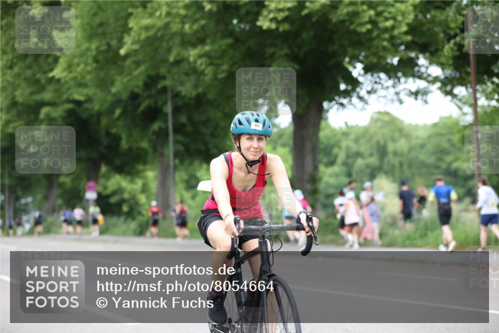 15.06.2025 - 7 Türme Triathlon Yannick Fuchs http://msf.ph/oto/8054664 15.06.2025 13:56:05 Radfahren 871 meine-sportfotos.de