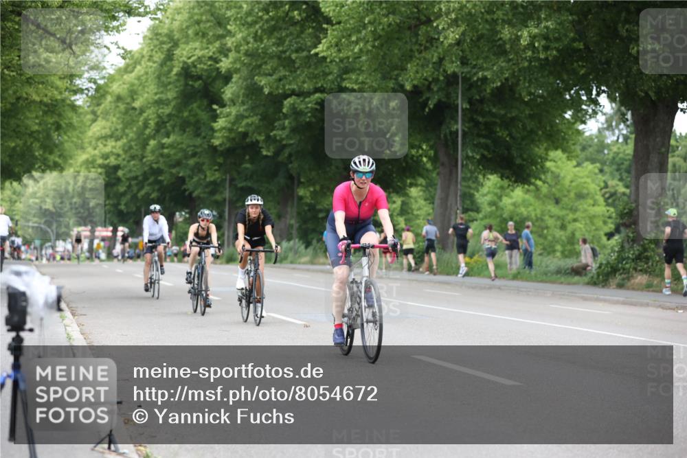 15.06.2025 - 7 Türme Triathlon Yannick Fuchs http://msf.ph/oto/8054672 15.06.2025 13:56:38 Radfahren  meine-sportfotos.de