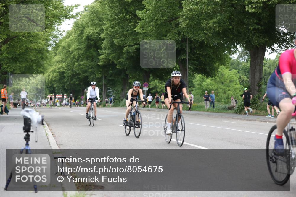 15.06.2025 - 7 Türme Triathlon Yannick Fuchs http://msf.ph/oto/8054675 15.06.2025 13:56:39 Radfahren  meine-sportfotos.de
