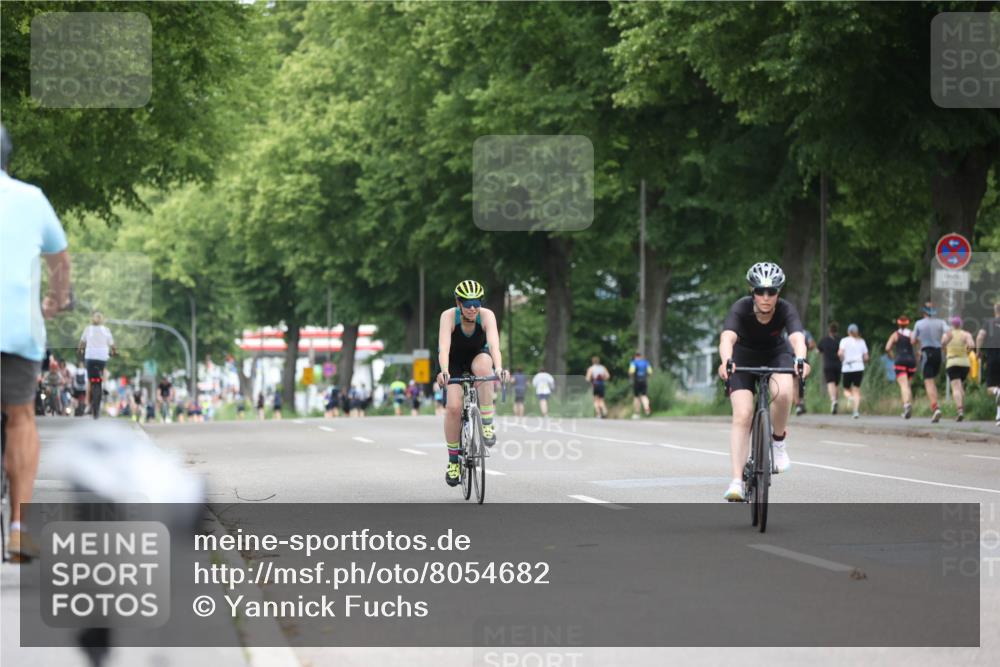 15.06.2025 - 7 Türme Triathlon Yannick Fuchs http://msf.ph/oto/8054682 15.06.2025 13:56:43 Radfahren  meine-sportfotos.de
