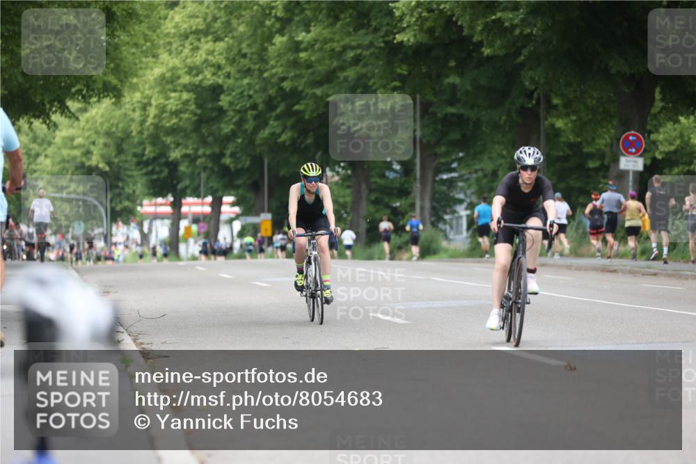 15.06.2025 - 7 Türme Triathlon Yannick Fuchs http://msf.ph/oto/8054683 15.06.2025 13:56:43 Radfahren  meine-sportfotos.de