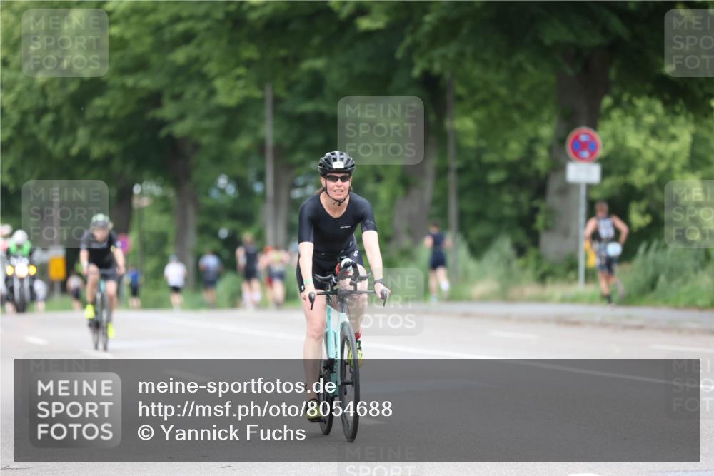 15.06.2025 - 7 Türme Triathlon Yannick Fuchs http://msf.ph/oto/8054688 15.06.2025 13:56:56 Radfahren  meine-sportfotos.de