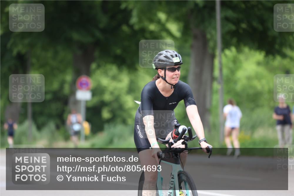 15.06.2025 - 7 Türme Triathlon Yannick Fuchs http://msf.ph/oto/8054693 15.06.2025 13:56:58 Radfahren  meine-sportfotos.de