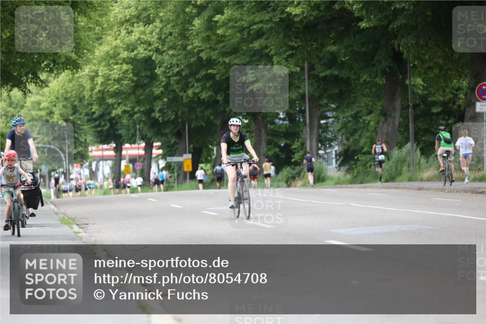 15.06.2025 - 7 Türme Triathlon Yannick Fuchs http://msf.ph/oto/8054708 15.06.2025 13:57:05 Radfahren  meine-sportfotos.de