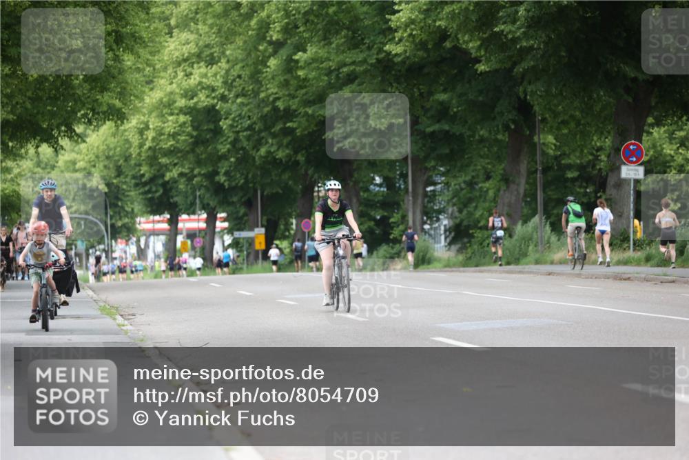 15.06.2025 - 7 Türme Triathlon Yannick Fuchs http://msf.ph/oto/8054709 15.06.2025 13:57:05 Radfahren 0, 18 meine-sportfotos.de