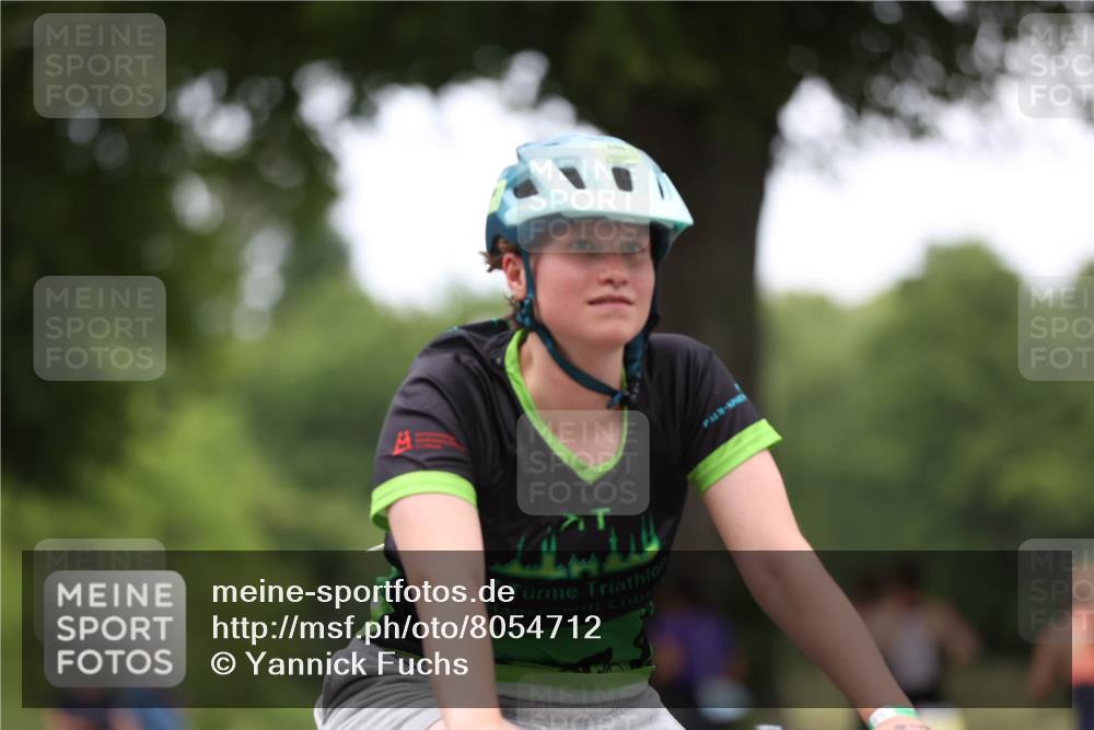 15.06.2025 - 7 Türme Triathlon Yannick Fuchs http://msf.ph/oto/8054712 15.06.2025 13:57:09 Radfahren  meine-sportfotos.de