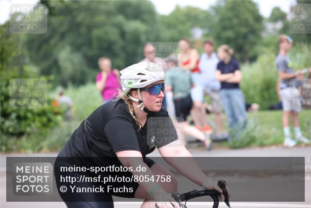 15.06.2025 - 7 Türme Triathlon Yannick Fuchs http://msf.ph/oto/8054758 15.06.2025 13:58:34 Radfahren 7, 19, 714 meine-sportfotos.de