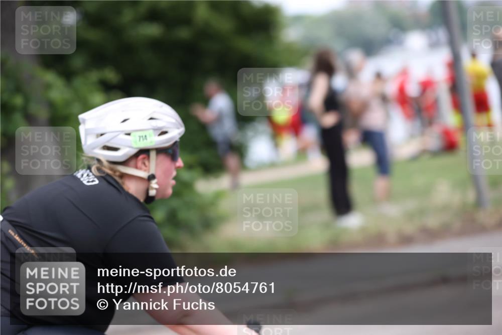 15.06.2025 - 7 Türme Triathlon Yannick Fuchs http://msf.ph/oto/8054761 15.06.2025 13:58:34 Radfahren 714 meine-sportfotos.de