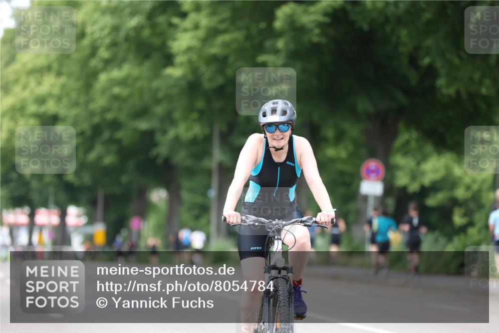 15.06.2025 - 7 Türme Triathlon Yannick Fuchs http://msf.ph/oto/8054784 15.06.2025 13:59:25 Radfahren 3 meine-sportfotos.de