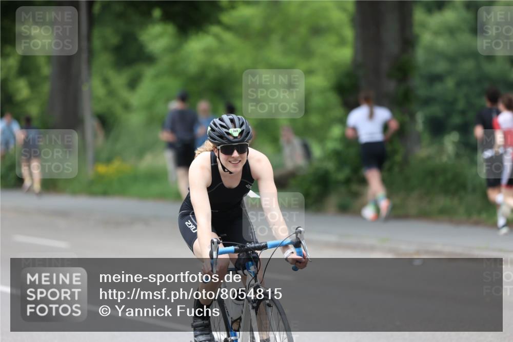 15.06.2025 - 7 Türme Triathlon Yannick Fuchs http://msf.ph/oto/8054815 15.06.2025 14:00:20 Radfahren 369 meine-sportfotos.de
