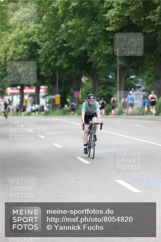 15.06.2025 - 7 Türme Triathlon Yannick Fuchs http://msf.ph/oto/8054820 15.06.2025 14:00:24 Radfahren  meine-sportfotos.de