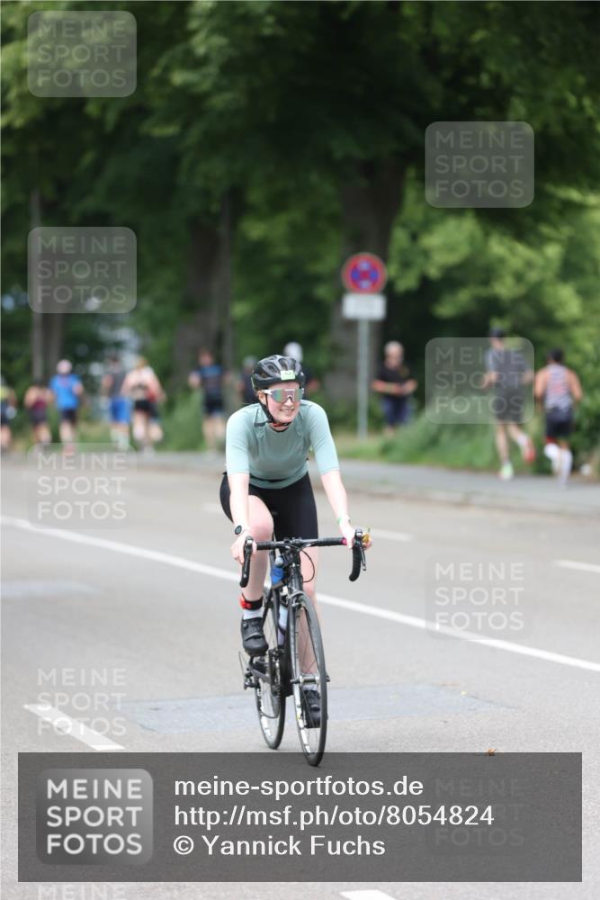15.06.2025 - 7 Türme Triathlon Yannick Fuchs http://msf.ph/oto/8054824 15.06.2025 14:00:26 Radfahren  meine-sportfotos.de