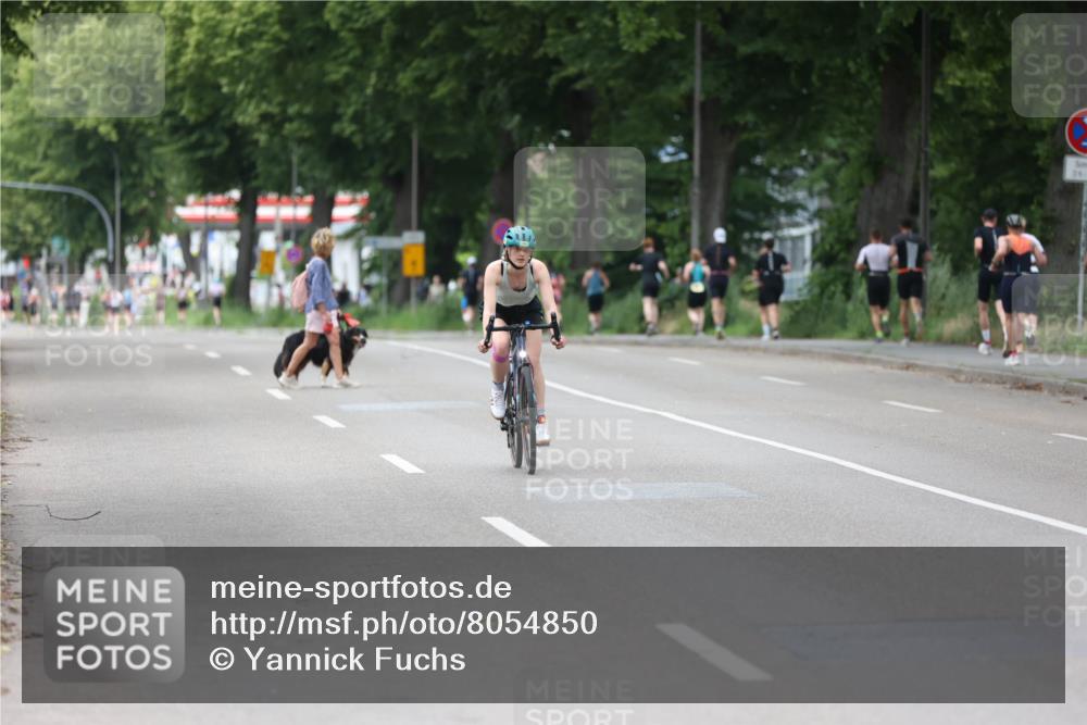 15.06.2025 - 7 Türme Triathlon Yannick Fuchs http://msf.ph/oto/8054850 15.06.2025 14:01:41 Radfahren 0 meine-sportfotos.de