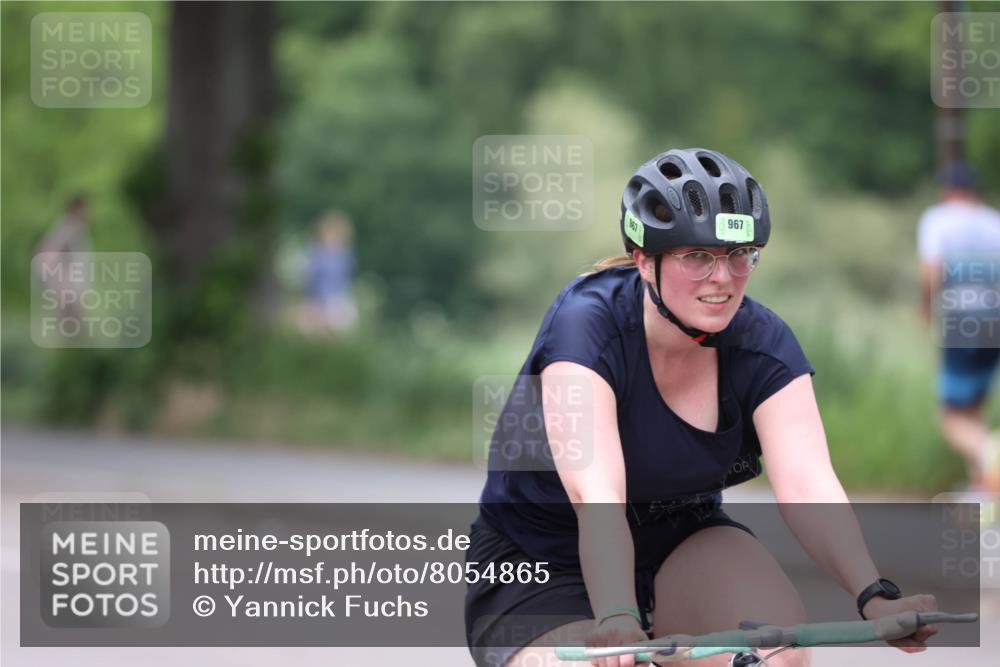 15.06.2025 - 7 Türme Triathlon Yannick Fuchs http://msf.ph/oto/8054865 15.06.2025 14:02:04 Radfahren 967 meine-sportfotos.de