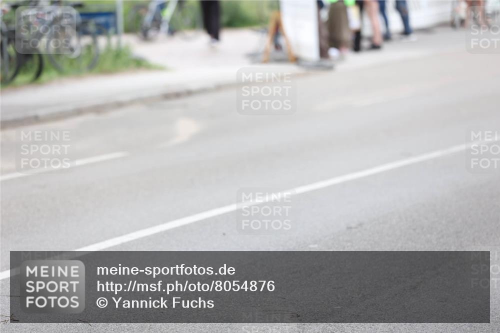 15.06.2025 - 7 Türme Triathlon Yannick Fuchs http://msf.ph/oto/8054876 15.06.2025 14:02:06 Radfahren  meine-sportfotos.de