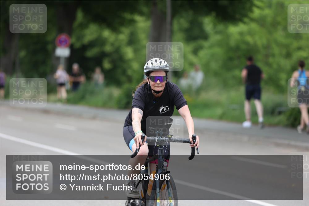 15.06.2025 - 7 Türme Triathlon Yannick Fuchs http://msf.ph/oto/8054906 15.06.2025 14:02:55 Radfahren  meine-sportfotos.de