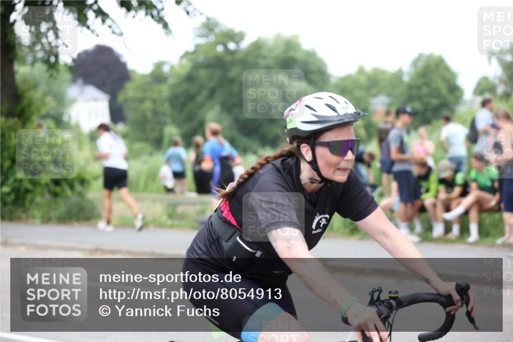 15.06.2025 - 7 Türme Triathlon Yannick Fuchs http://msf.ph/oto/8054913 15.06.2025 14:02:57 Radfahren  meine-sportfotos.de