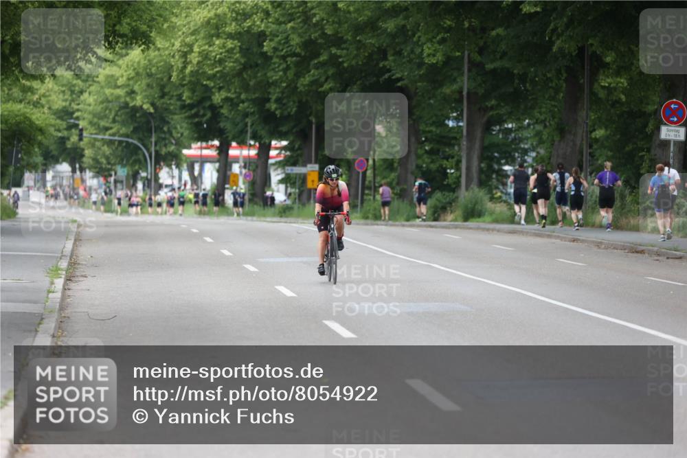 15.06.2025 - 7 Türme Triathlon Yannick Fuchs http://msf.ph/oto/8054922 15.06.2025 14:03:17 Radfahren 0, 18 meine-sportfotos.de
