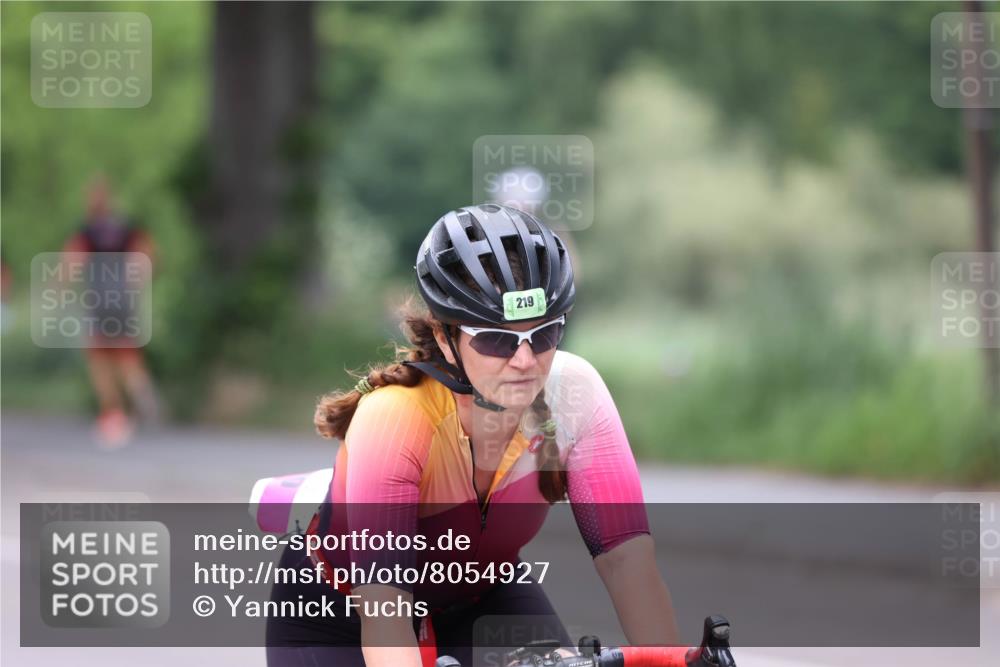 15.06.2025 - 7 Türme Triathlon Yannick Fuchs http://msf.ph/oto/8054927 15.06.2025 14:03:22 Radfahren 219 meine-sportfotos.de