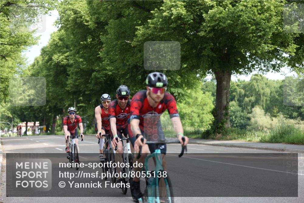 15.06.2025 - 7 Türme Triathlon Yannick Fuchs http://msf.ph/oto/8055138 15.06.2025 09:52:01 Radfahren  meine-sportfotos.de