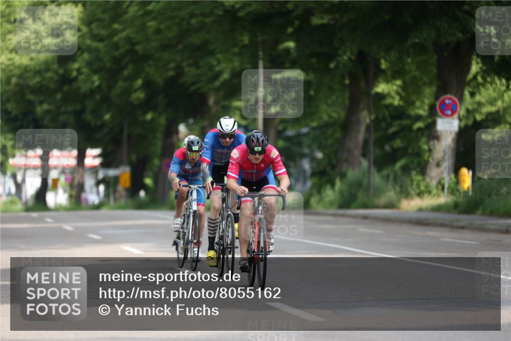15.06.2025 - 7 Türme Triathlon Yannick Fuchs http://msf.ph/oto/8055162 15.06.2025 09:52:22 Radfahren  meine-sportfotos.de