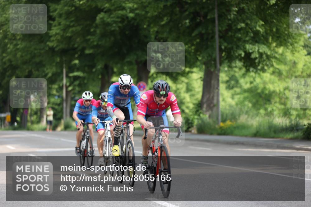 15.06.2025 - 7 Türme Triathlon Yannick Fuchs http://msf.ph/oto/8055165 15.06.2025 09:52:23 Radfahren  meine-sportfotos.de
