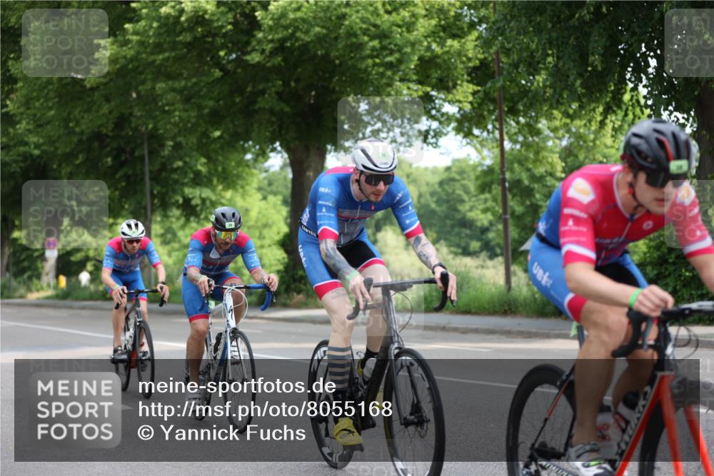 15.06.2025 - 7 Türme Triathlon Yannick Fuchs http://msf.ph/oto/8055168 15.06.2025 09:52:24 Radfahren  meine-sportfotos.de