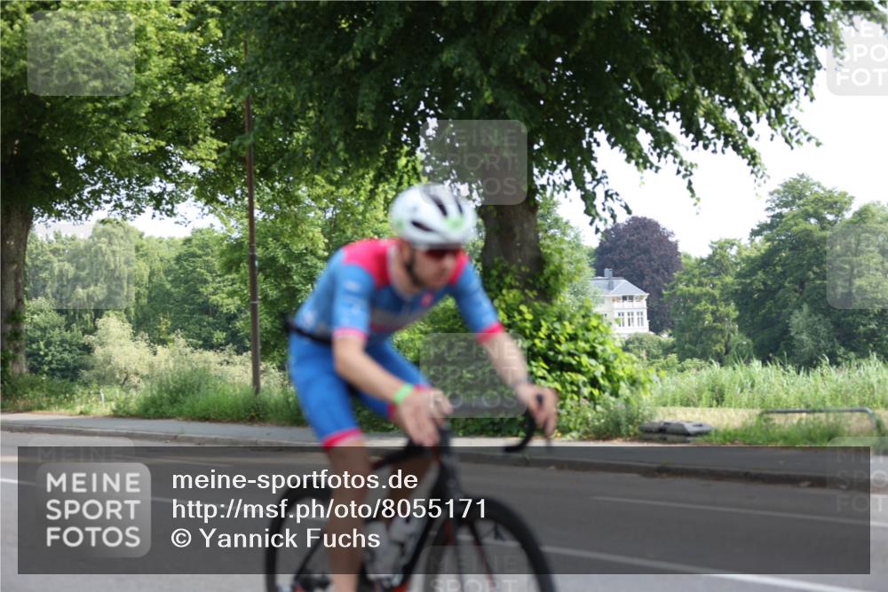 15.06.2025 - 7 Türme Triathlon Yannick Fuchs http://msf.ph/oto/8055171 15.06.2025 09:52:25 Radfahren  meine-sportfotos.de