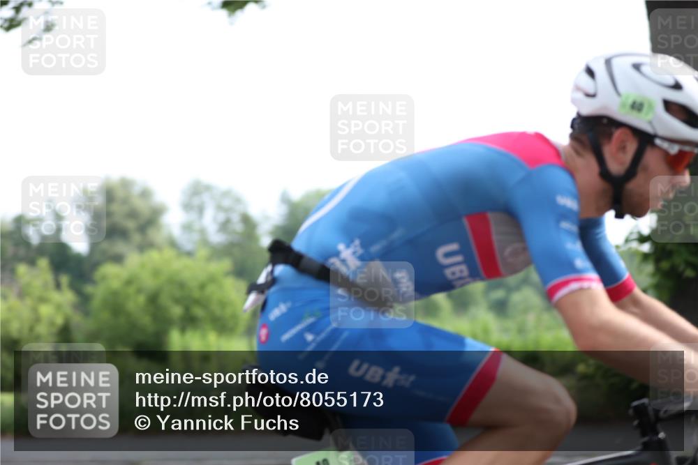 15.06.2025 - 7 Türme Triathlon Yannick Fuchs http://msf.ph/oto/8055173 15.06.2025 09:52:25 Radfahren  meine-sportfotos.de