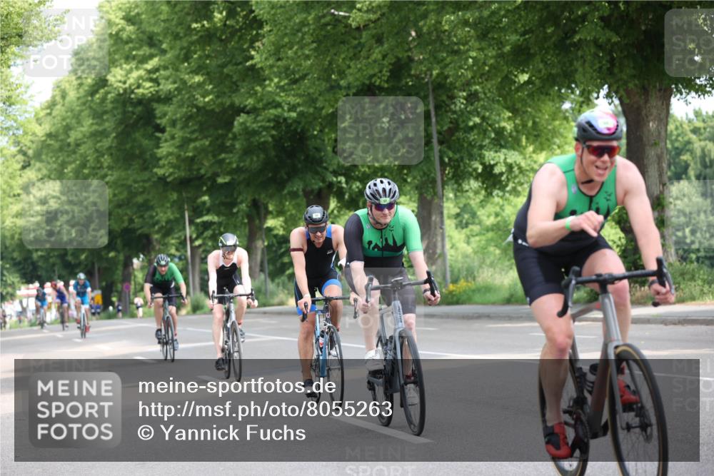15.06.2025 - 7 Türme Triathlon Yannick Fuchs http://msf.ph/oto/8055263 15.06.2025 09:56:06 Radfahren  meine-sportfotos.de