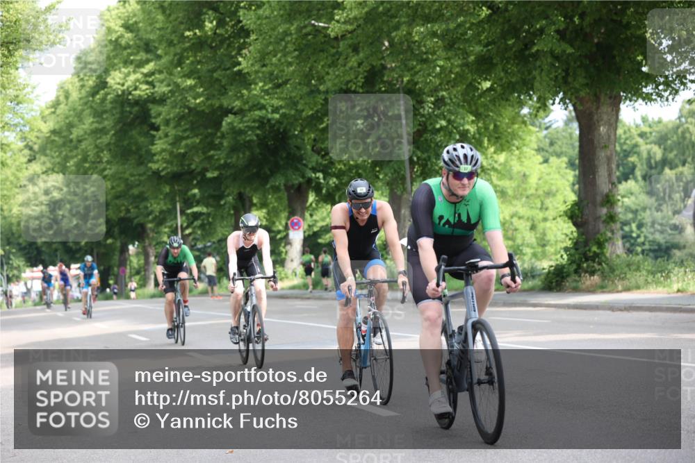 15.06.2025 - 7 Türme Triathlon Yannick Fuchs http://msf.ph/oto/8055264 15.06.2025 09:56:06 Radfahren  meine-sportfotos.de
