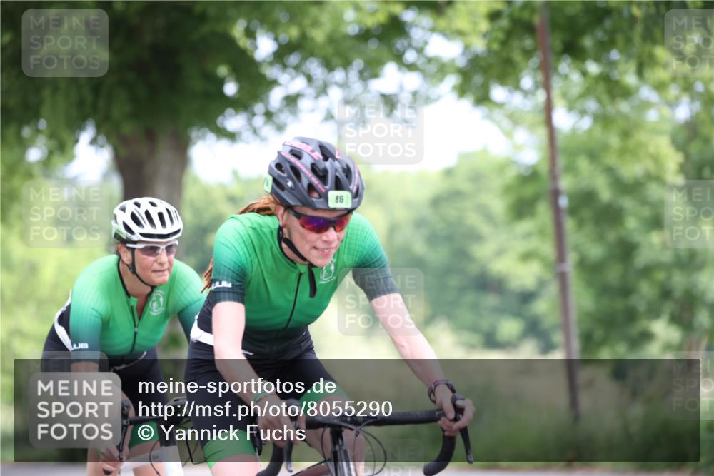 15.06.2025 - 7 Türme Triathlon Yannick Fuchs http://msf.ph/oto/8055290 15.06.2025 09:56:18 Radfahren 86 meine-sportfotos.de