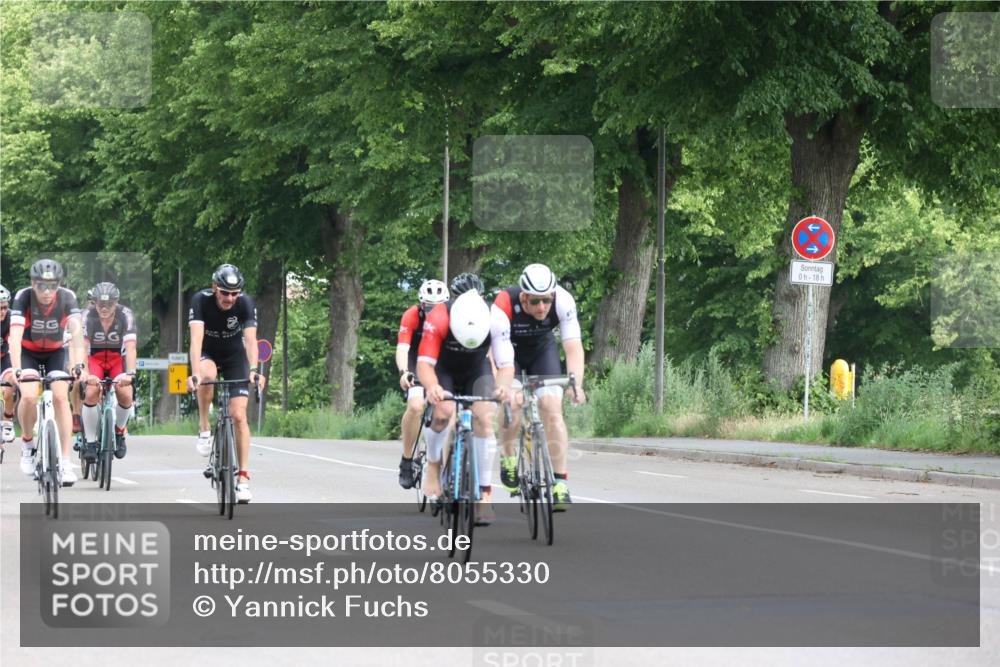 15.06.2025 - 7 Türme Triathlon Yannick Fuchs http://msf.ph/oto/8055330 15.06.2025 10:01:04 Radfahren 18 meine-sportfotos.de