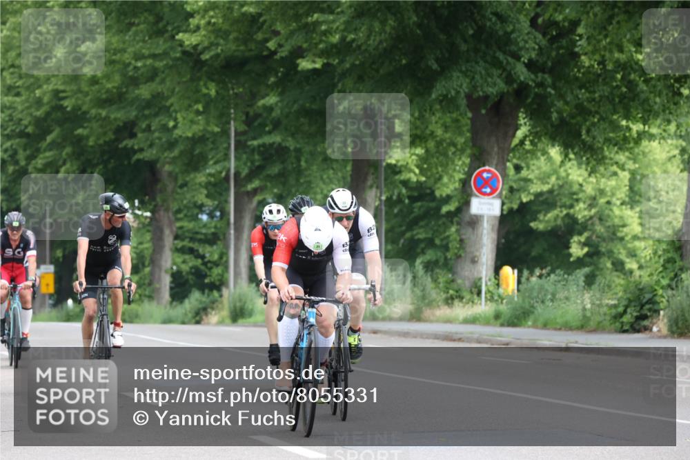 15.06.2025 - 7 Türme Triathlon Yannick Fuchs http://msf.ph/oto/8055331 15.06.2025 10:01:05 Radfahren 2, 21 meine-sportfotos.de