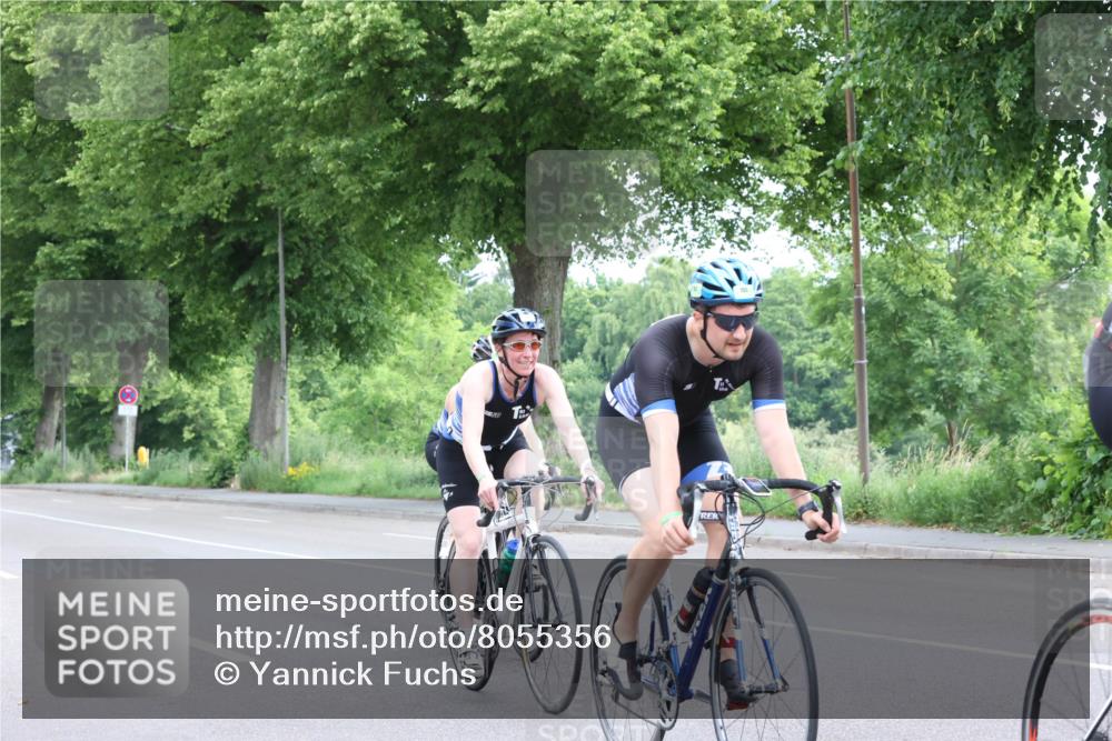 15.06.2025 - 7 Türme Triathlon Yannick Fuchs http://msf.ph/oto/8055356 15.06.2025 10:02:14 Radfahren  meine-sportfotos.de