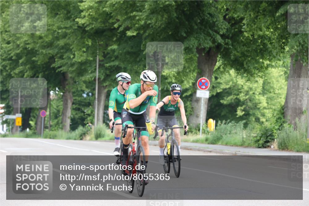 15.06.2025 - 7 Türme Triathlon Yannick Fuchs http://msf.ph/oto/8055365 15.06.2025 10:02:28 Radfahren 2 meine-sportfotos.de
