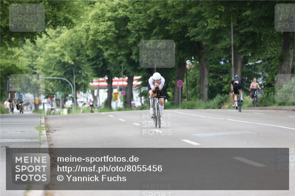 15.06.2025 - 7 Türme Triathlon Yannick Fuchs http://msf.ph/oto/8055456 15.06.2025 10:53:22 Radfahren  meine-sportfotos.de
