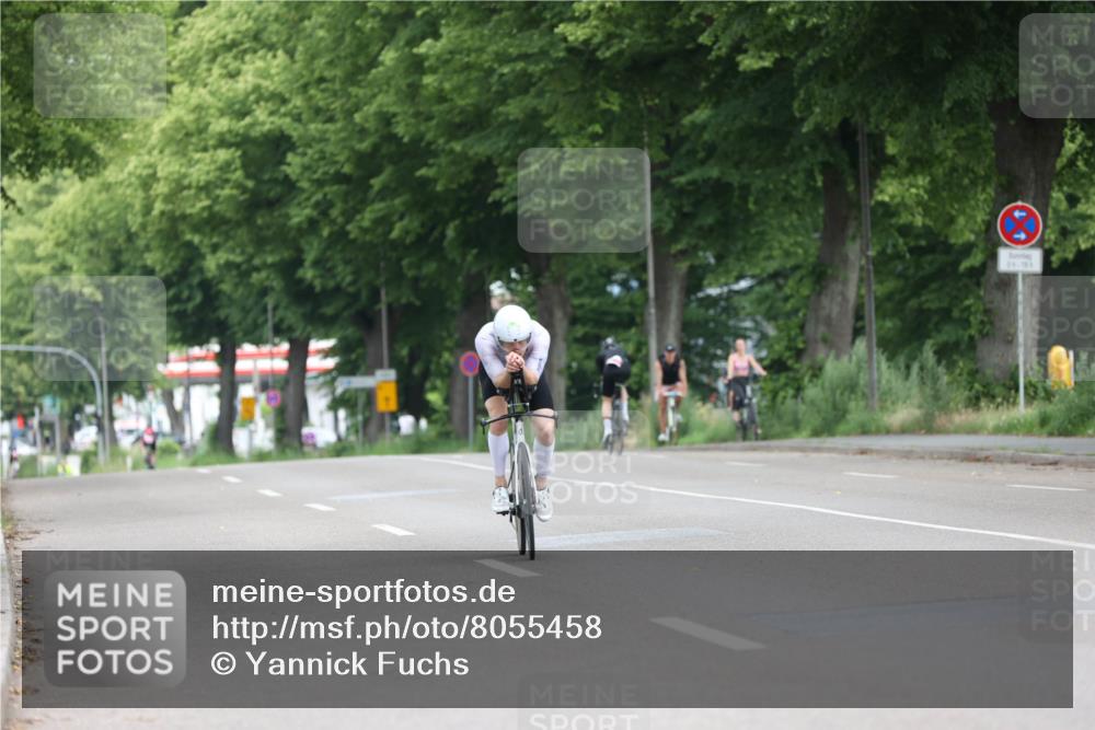 15.06.2025 - 7 Türme Triathlon Yannick Fuchs http://msf.ph/oto/8055458 15.06.2025 10:53:23 Radfahren  meine-sportfotos.de