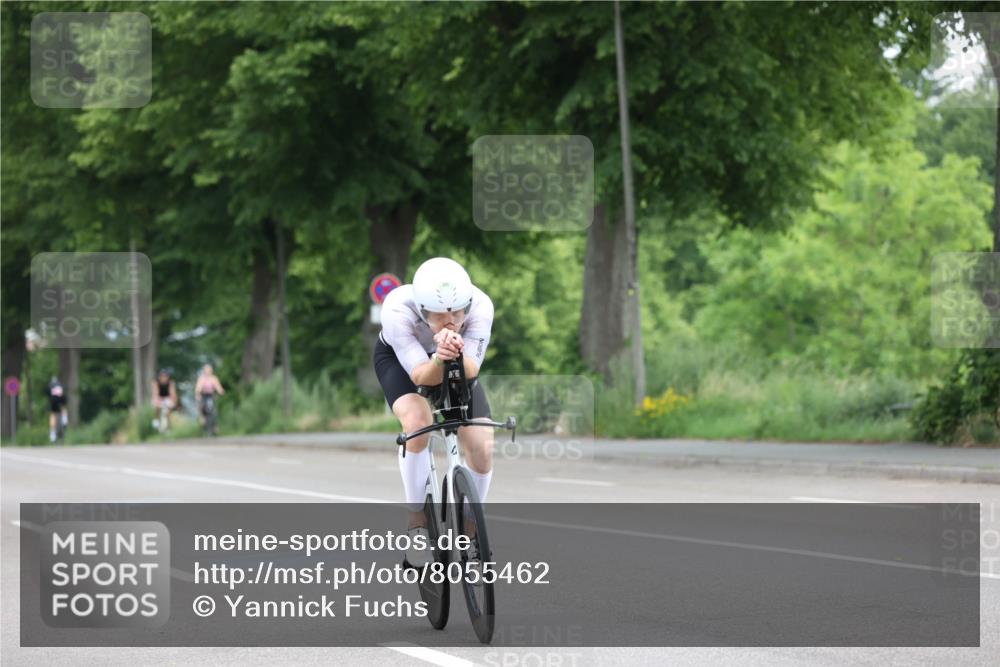 15.06.2025 - 7 Türme Triathlon Yannick Fuchs http://msf.ph/oto/8055462 15.06.2025 10:53:24 Radfahren  meine-sportfotos.de