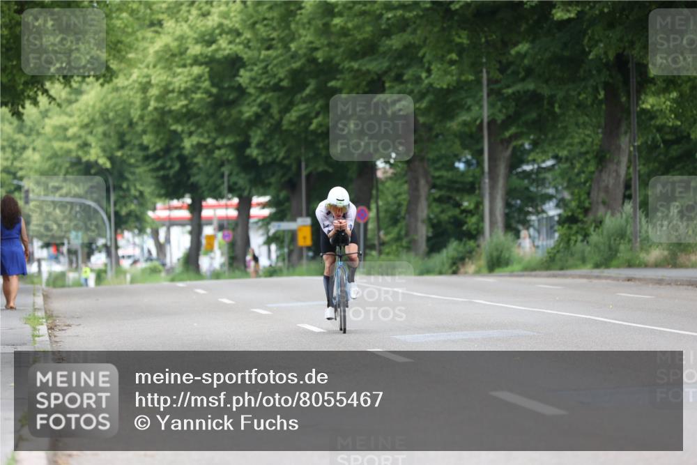 15.06.2025 - 7 Türme Triathlon Yannick Fuchs http://msf.ph/oto/8055467 15.06.2025 10:55:43 Radfahren  meine-sportfotos.de