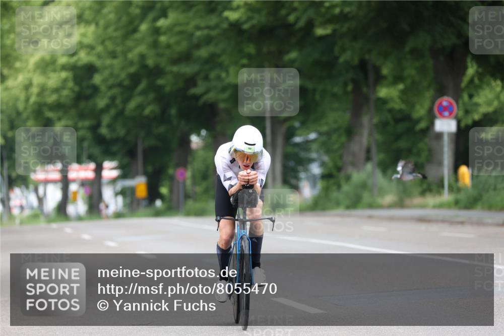 15.06.2025 - 7 Türme Triathlon Yannick Fuchs http://msf.ph/oto/8055470 15.06.2025 10:55:44 Radfahren 282 meine-sportfotos.de