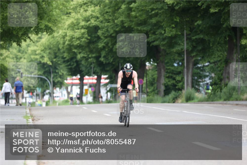 15.06.2025 - 7 Türme Triathlon Yannick Fuchs http://msf.ph/oto/8055487 15.06.2025 11:02:04 Radfahren  meine-sportfotos.de