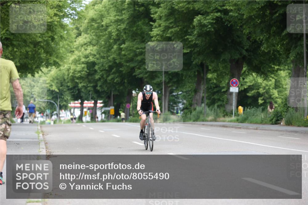 15.06.2025 - 7 Türme Triathlon Yannick Fuchs http://msf.ph/oto/8055490 15.06.2025 11:02:04 Radfahren  meine-sportfotos.de