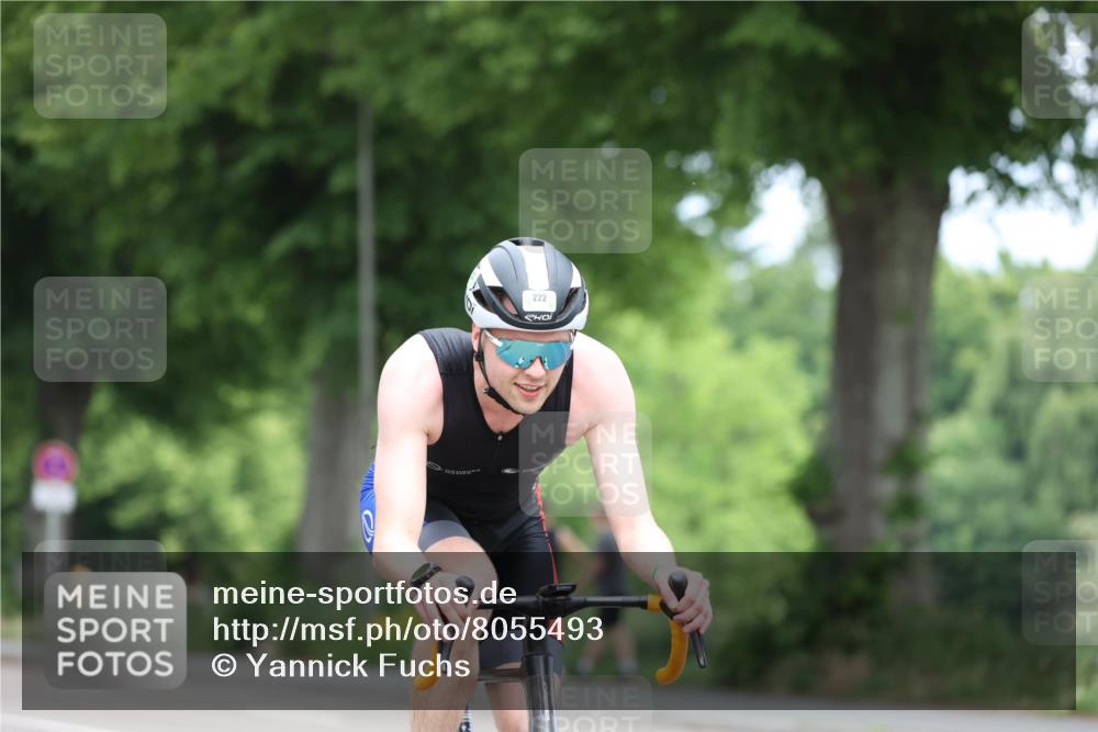 15.06.2025 - 7 Türme Triathlon Yannick Fuchs http://msf.ph/oto/8055493 15.06.2025 11:02:06 Radfahren 222 meine-sportfotos.de