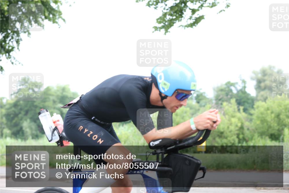 15.06.2025 - 7 Türme Triathlon Yannick Fuchs http://msf.ph/oto/8055507 15.06.2025 11:02:54 Radfahren 26 meine-sportfotos.de