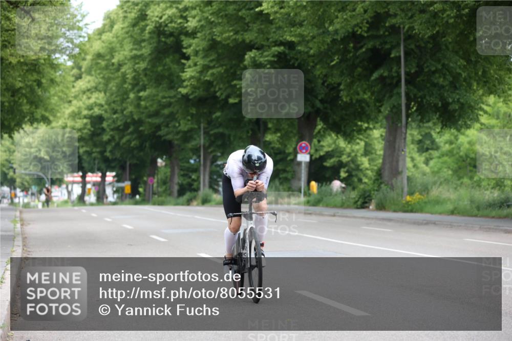 15.06.2025 - 7 Türme Triathlon Yannick Fuchs http://msf.ph/oto/8055531 15.06.2025 11:05:26 Radfahren  meine-sportfotos.de