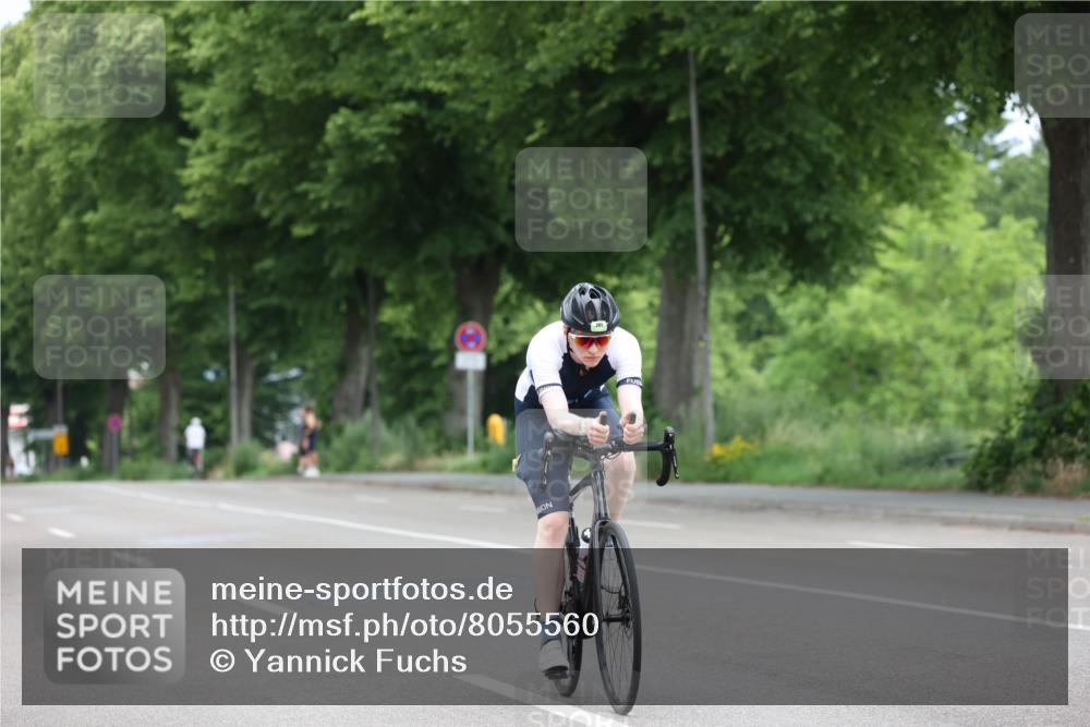 15.06.2025 - 7 Türme Triathlon Yannick Fuchs http://msf.ph/oto/8055560 15.06.2025 11:06:03 Radfahren  meine-sportfotos.de